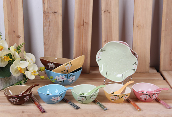 碟子、陶瓷碗、筷子餐具套装