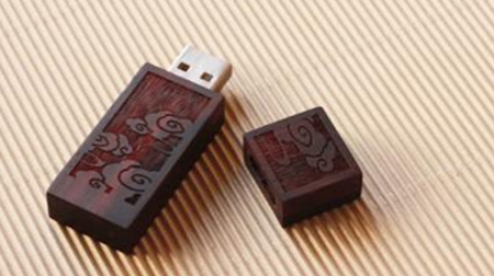 “承天”U盘16G